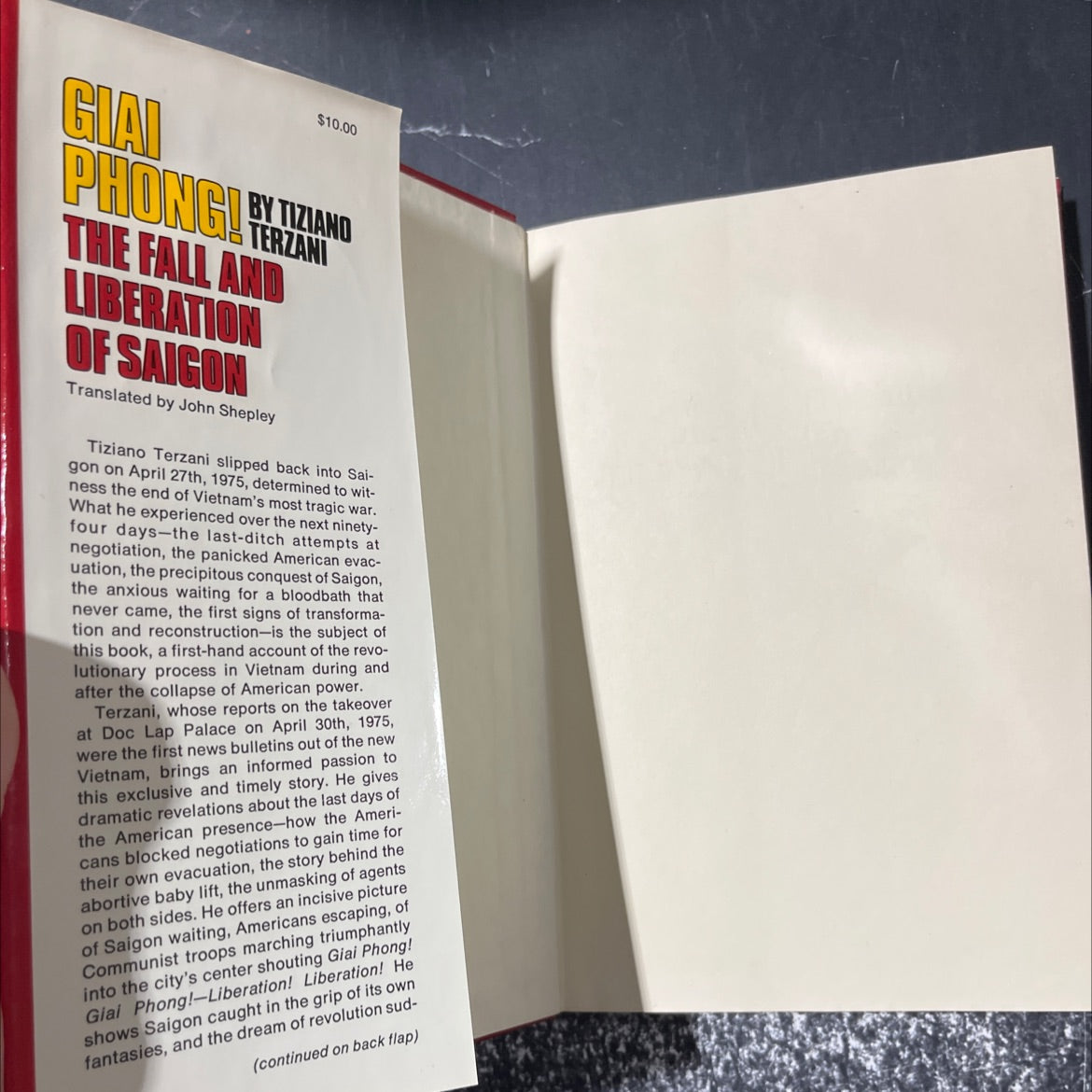 the fall and liberation of saigon book, by Tiziano Terzani, 1976 Hardcover image 4