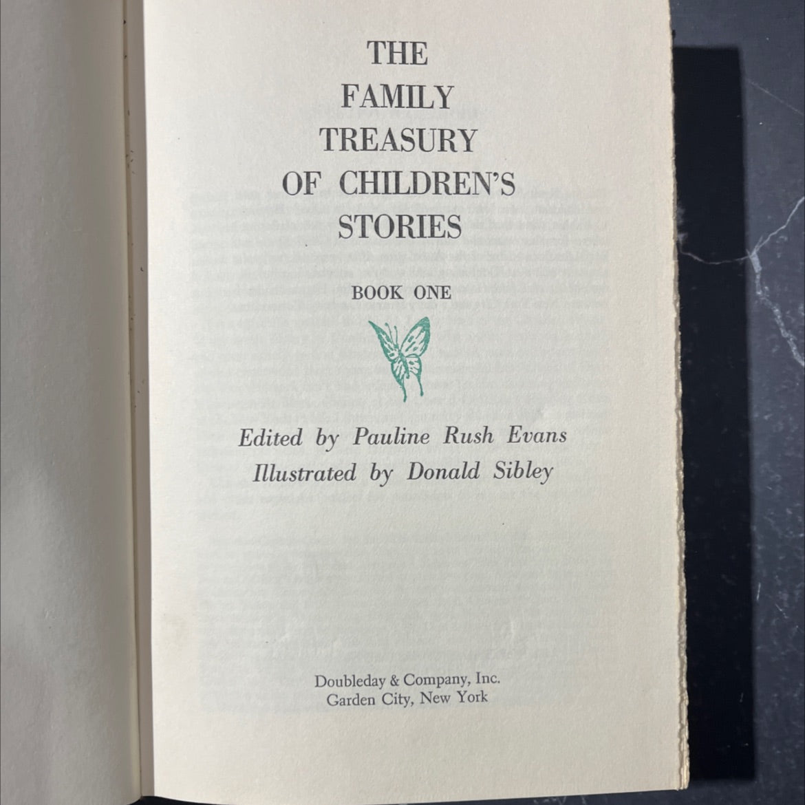 the family treasury of children's stories book one book, by Pauline Rush Evans, 1956 Hardcover image 2