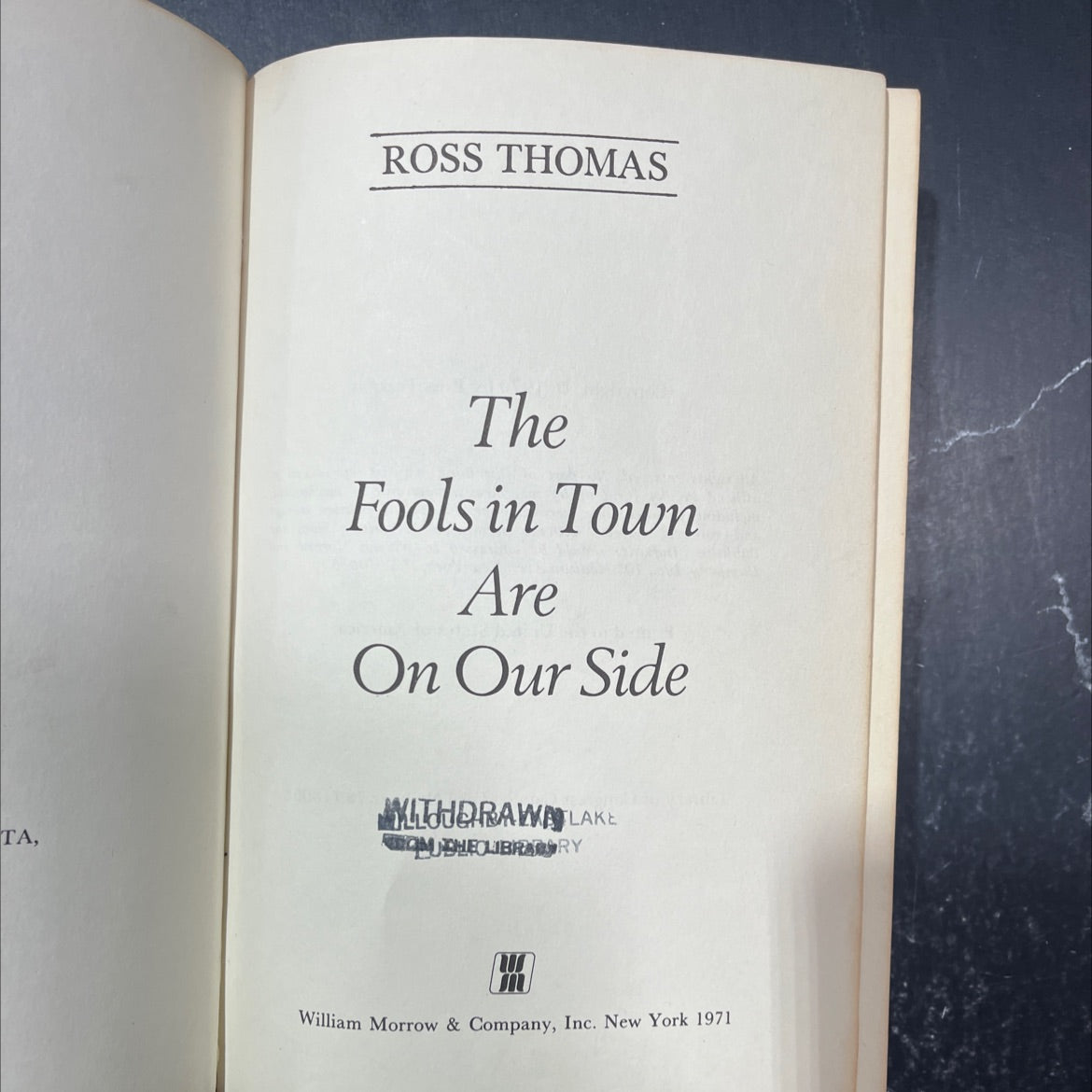 the fools in town are on our side book, by ross thomas, 1971 Hardcover image 2