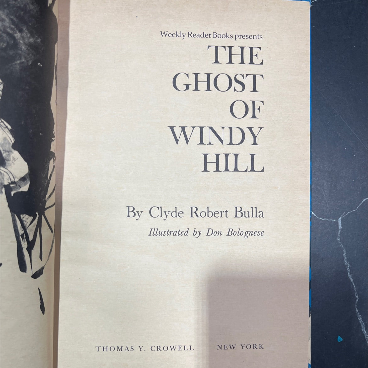 the ghost of windy hill book, by clyde robert bulla, 1968 Hardcover image 2