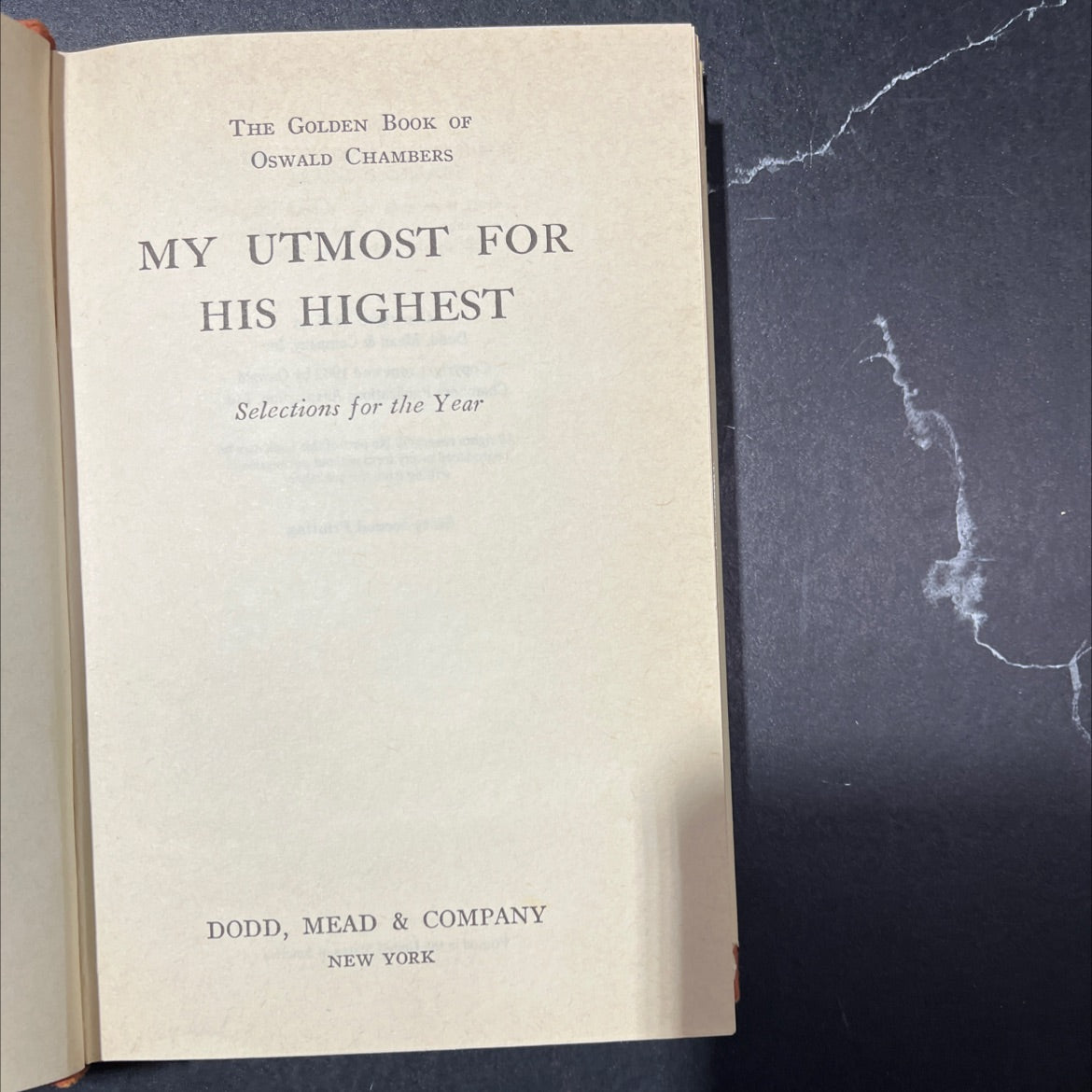 the golden book of oswald chambers my utmost for his highest selections for the year book, by oswald chambers, 1963 image 2
