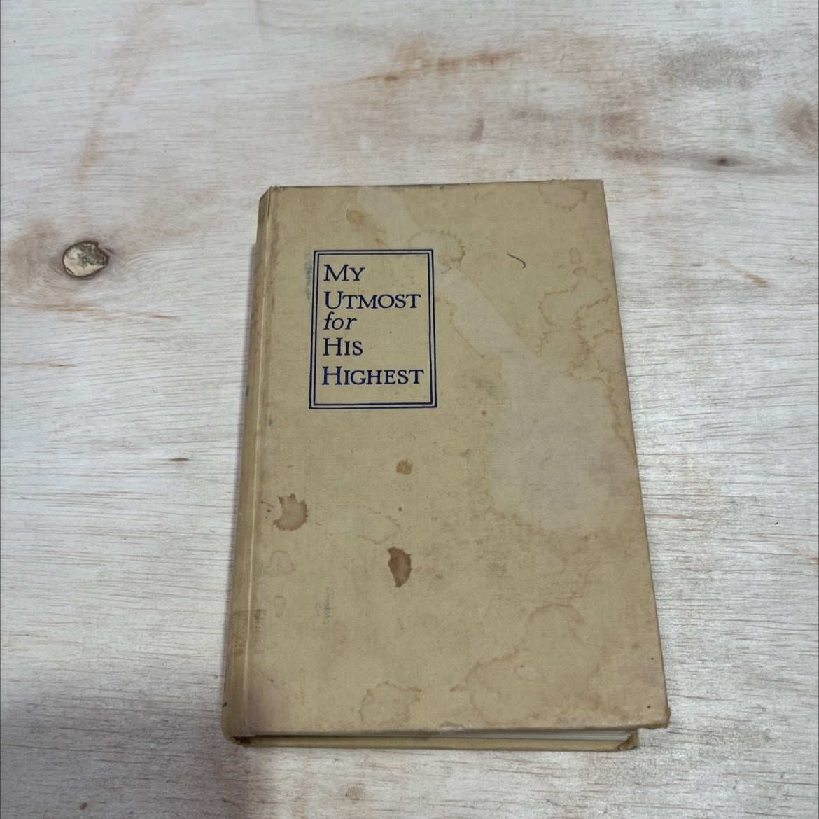 the golden book of oswald chambers my utmost for his highest book, by oswald chambers, 1963 Hardcover image 1