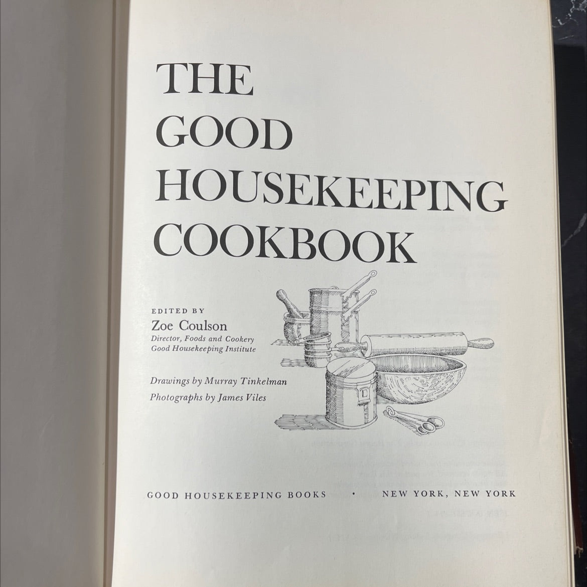 the good housekeeping cookbook book, by zoe coulson, 1973 Hardcover image 2