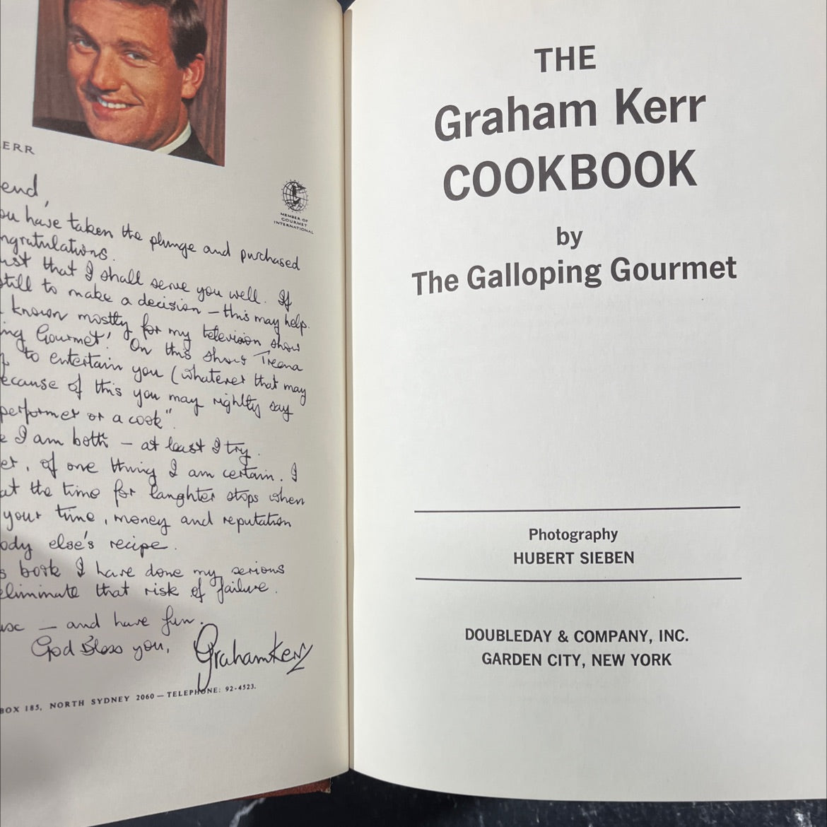 the graham kerr cookbook book, by graham kerr, 1969 Hardcover image 2
