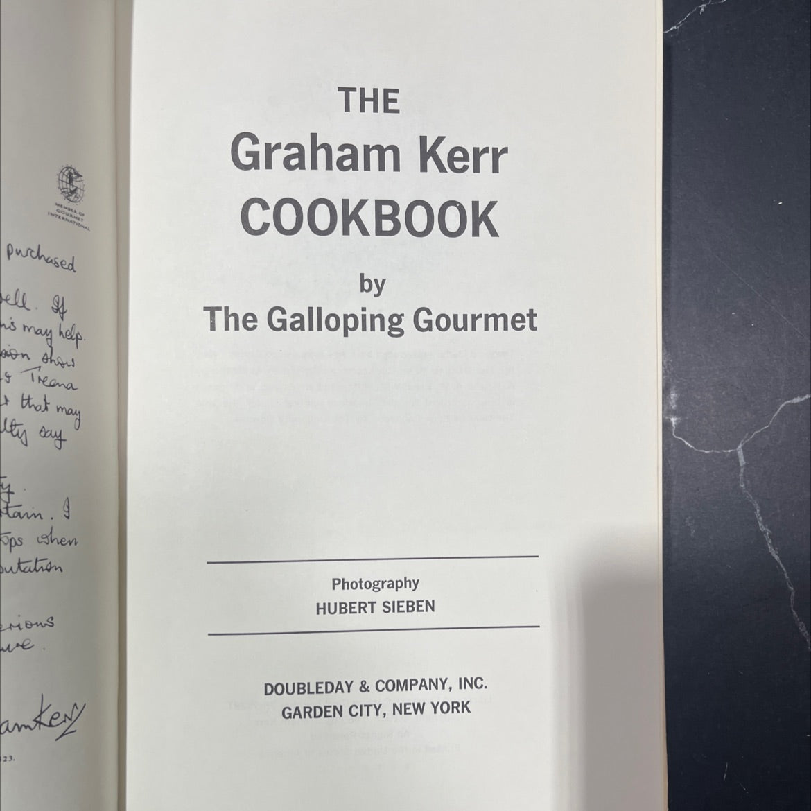 the graham kerr cookbook book, by graham kerr, 1969 Hardcover image 2