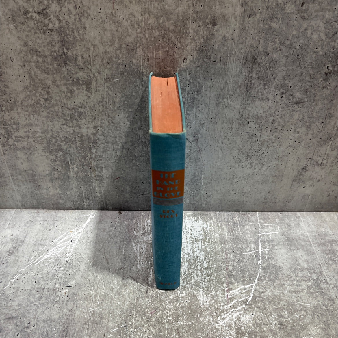 the hand in the glove book, by rex stout, 1943 Hardcover image 4