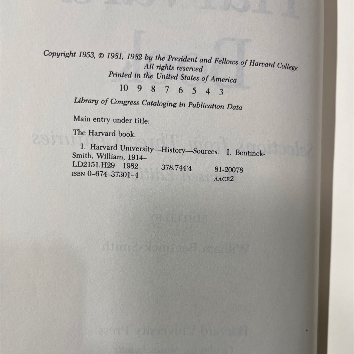 the harvard book selections from three centuries revised edition book, by William Bentinck-Smith, 1982 Hardcover image 3