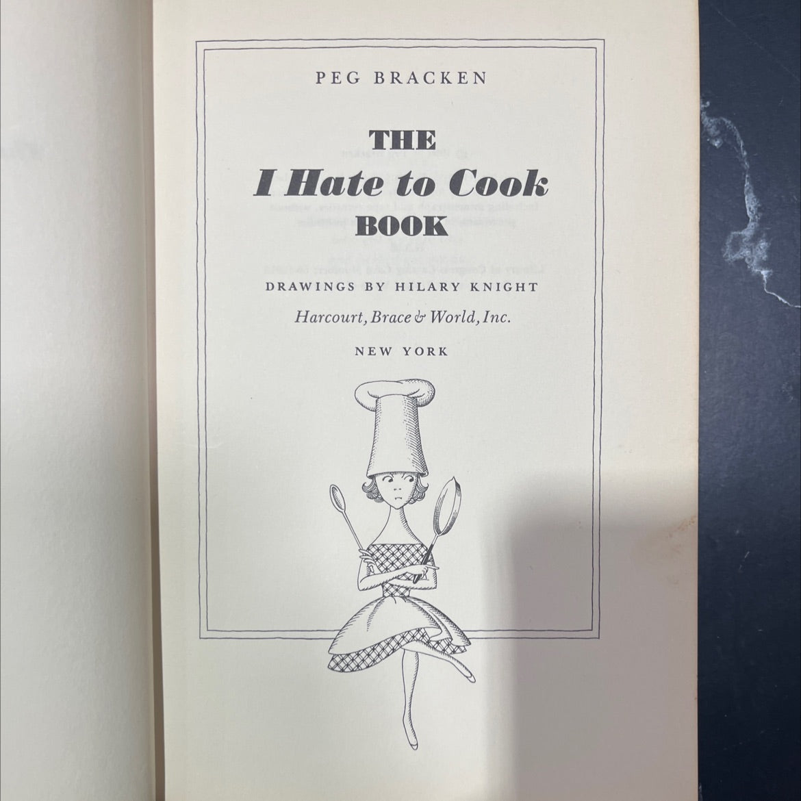 the hate to cook book book, by Peg Bracken, 1960 Hardcover image 2