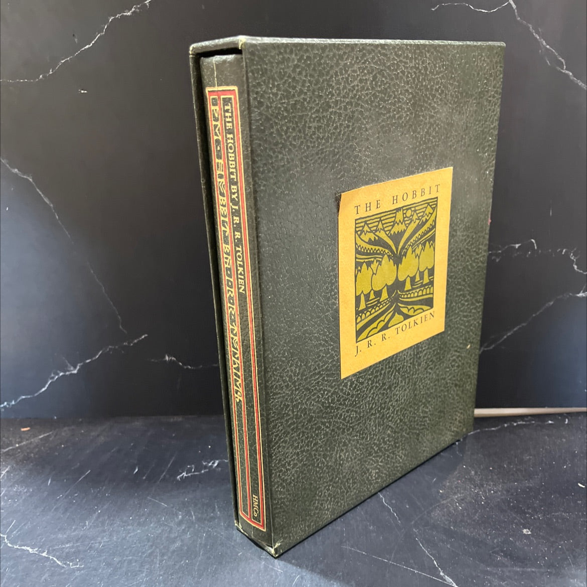 the hobbit or there and back again book, by j. r. r. tolkien, 1966 Leather image 4