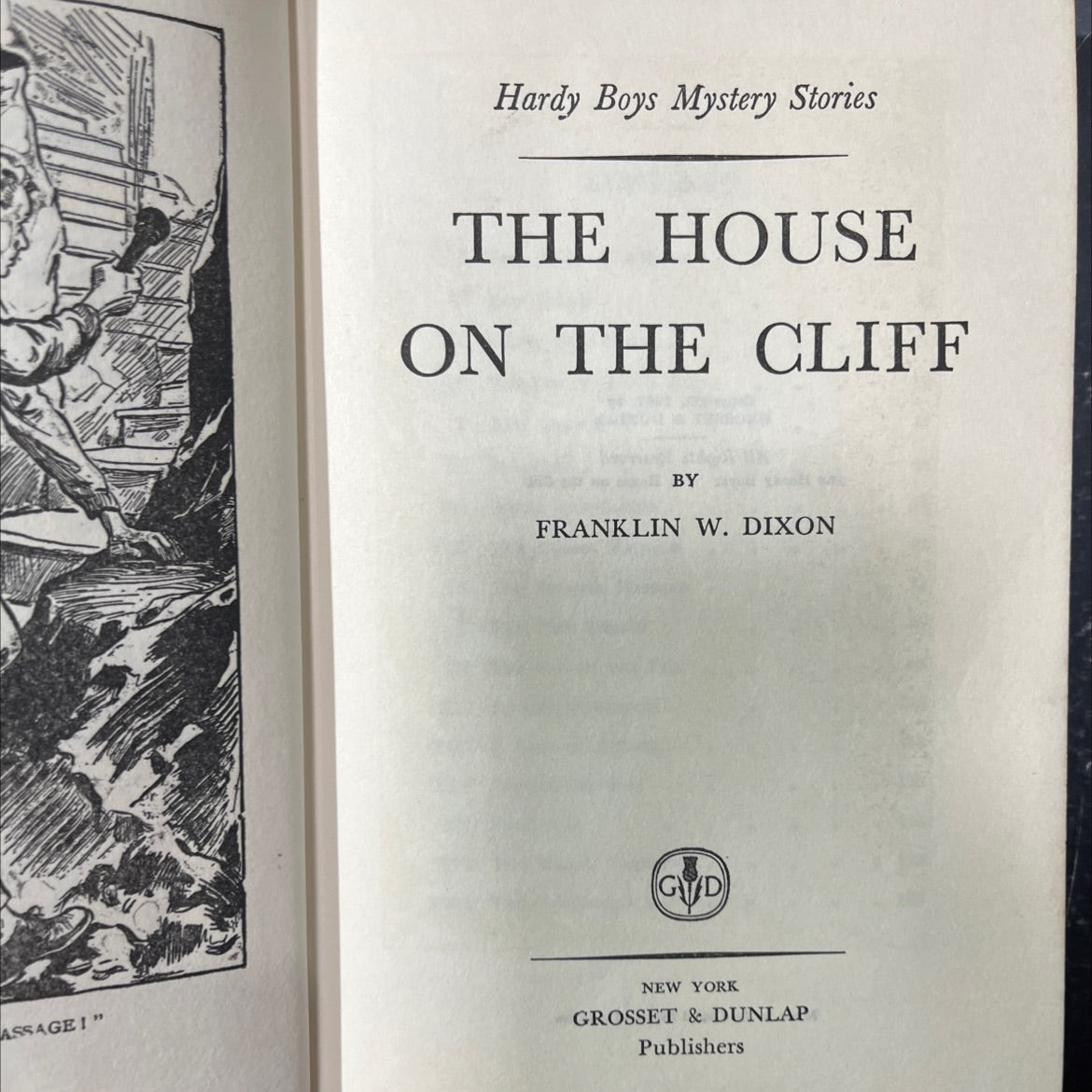 the house on the cliff book, by franklin w. dixon, 1927 Hardcover image 2