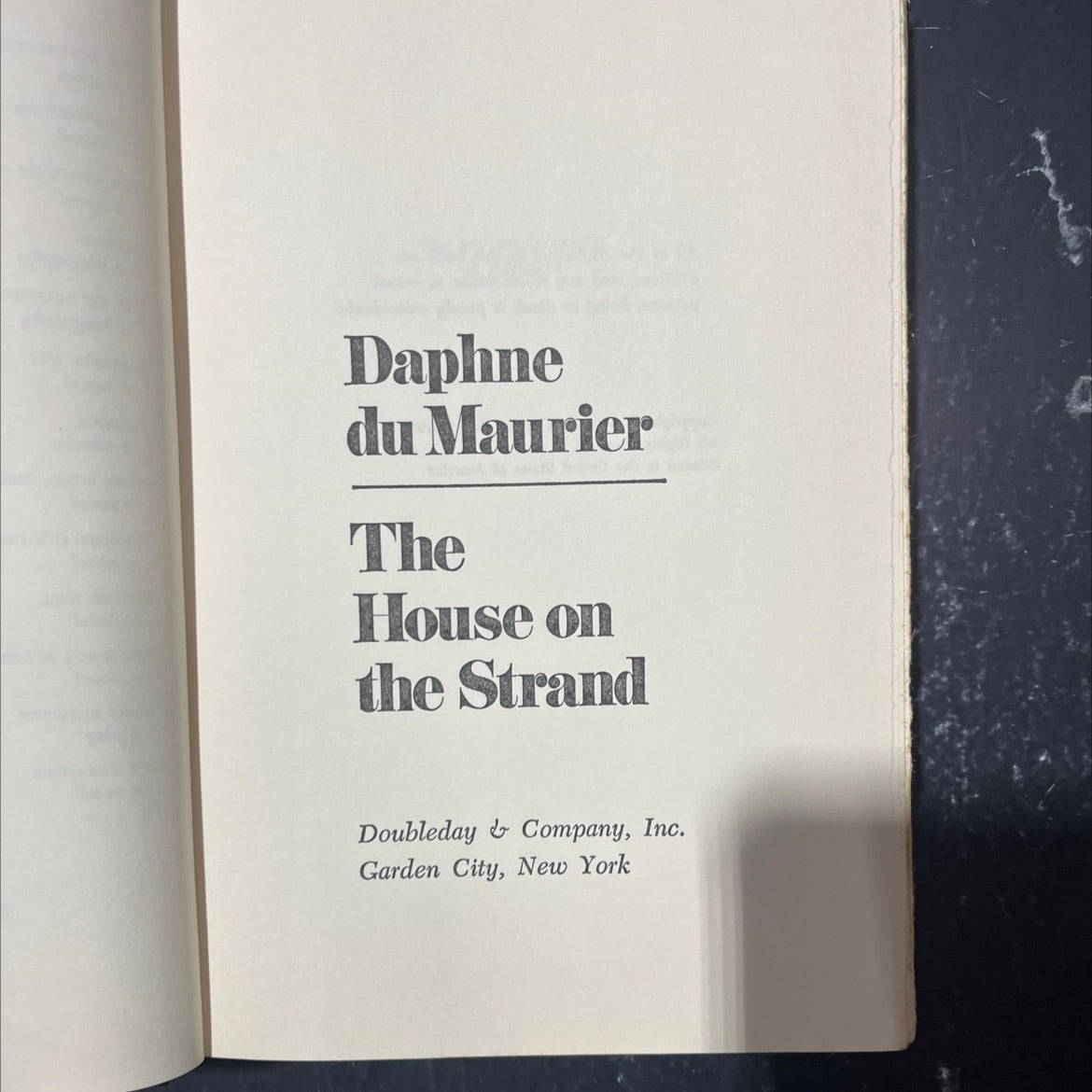 the house on the strand book, by Daphne du Maurier, 1969 Hardcover image 2