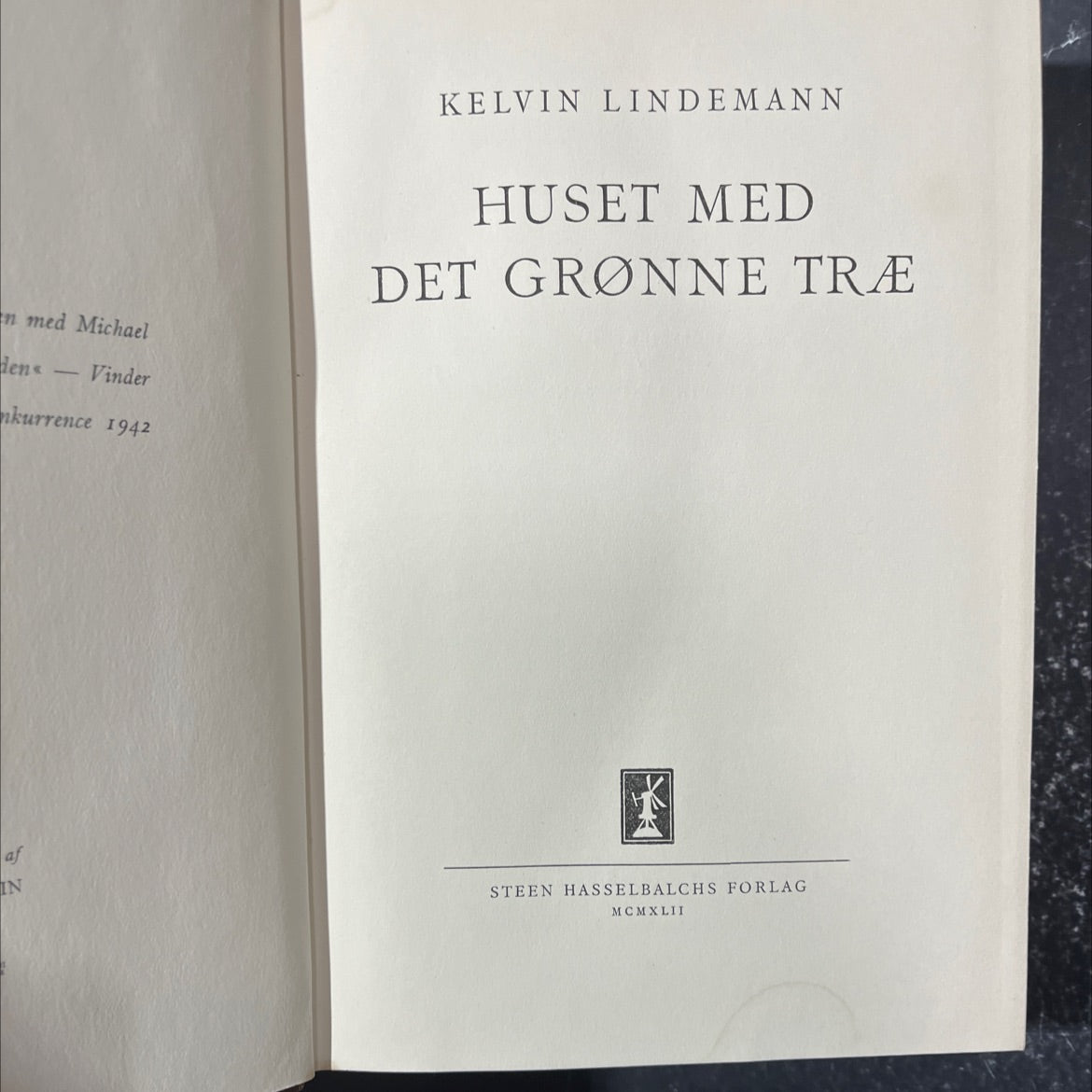 the house with the green tree book, by kelvin lindemann, 1942 Leather image 2