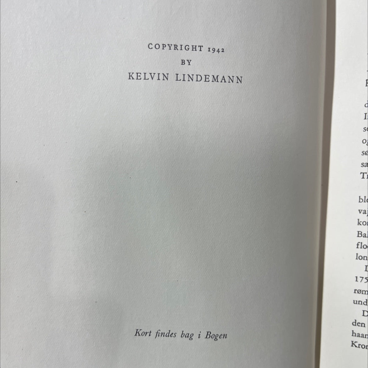 the house with the green tree book, by kelvin lindemann, 1942 Leather image 3