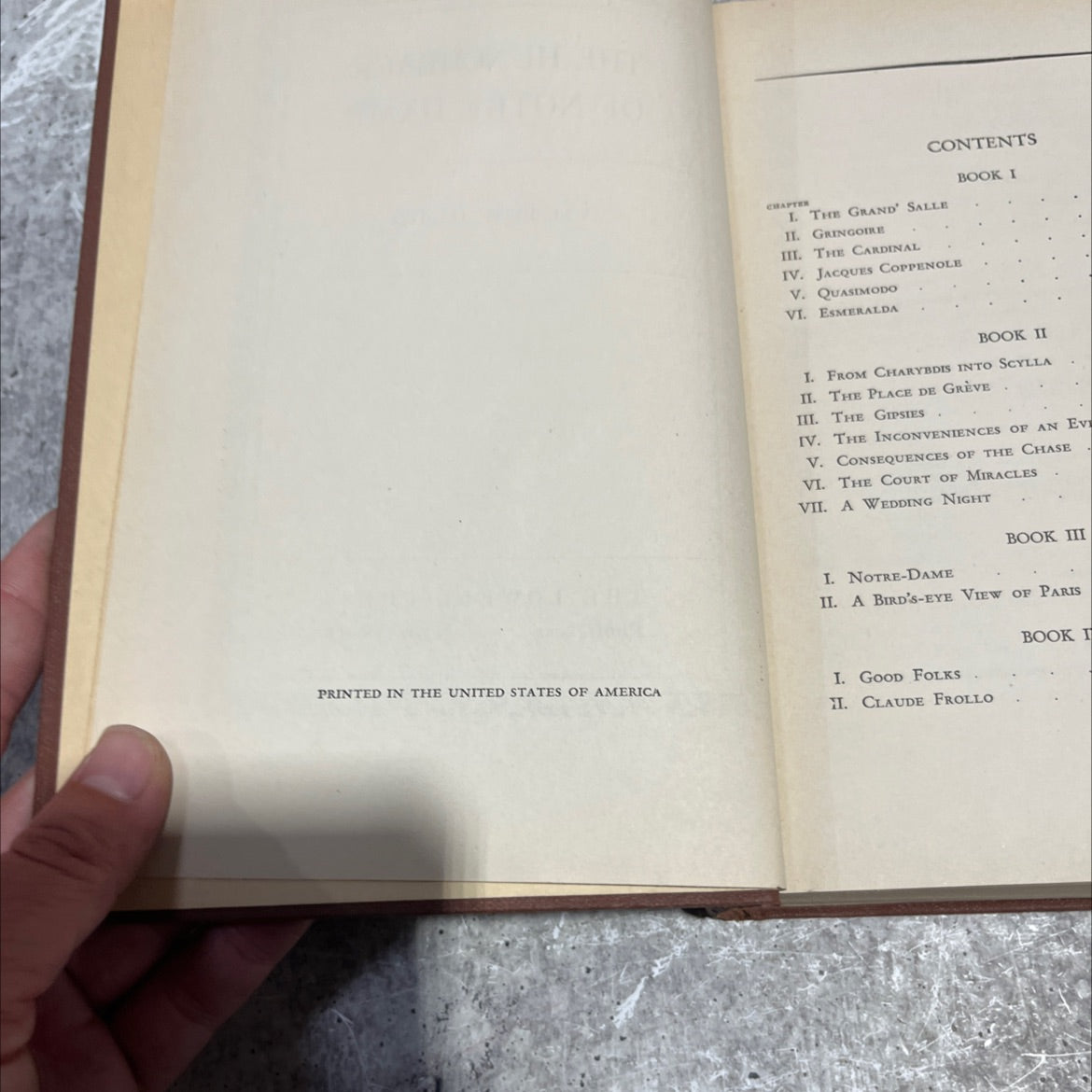 the hunchback of notre dame book, by victor hugo, 1970 Hardcover image 3
