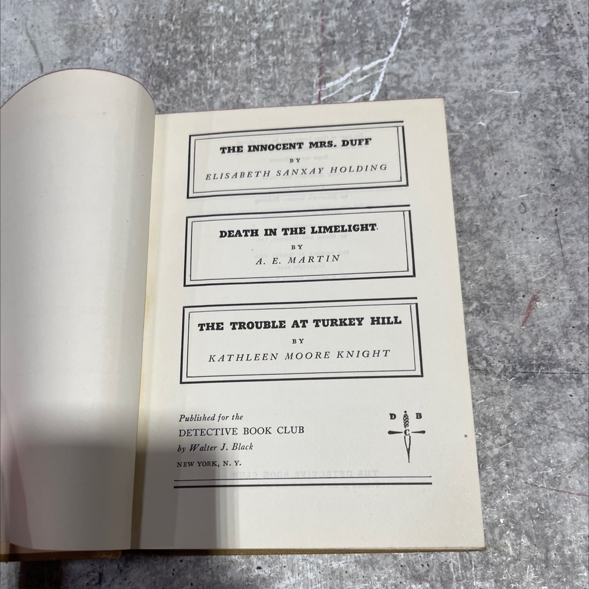 the innocent mrs. duff book, by elisabeth sanxay holding, 1946 Hardcover image 2
