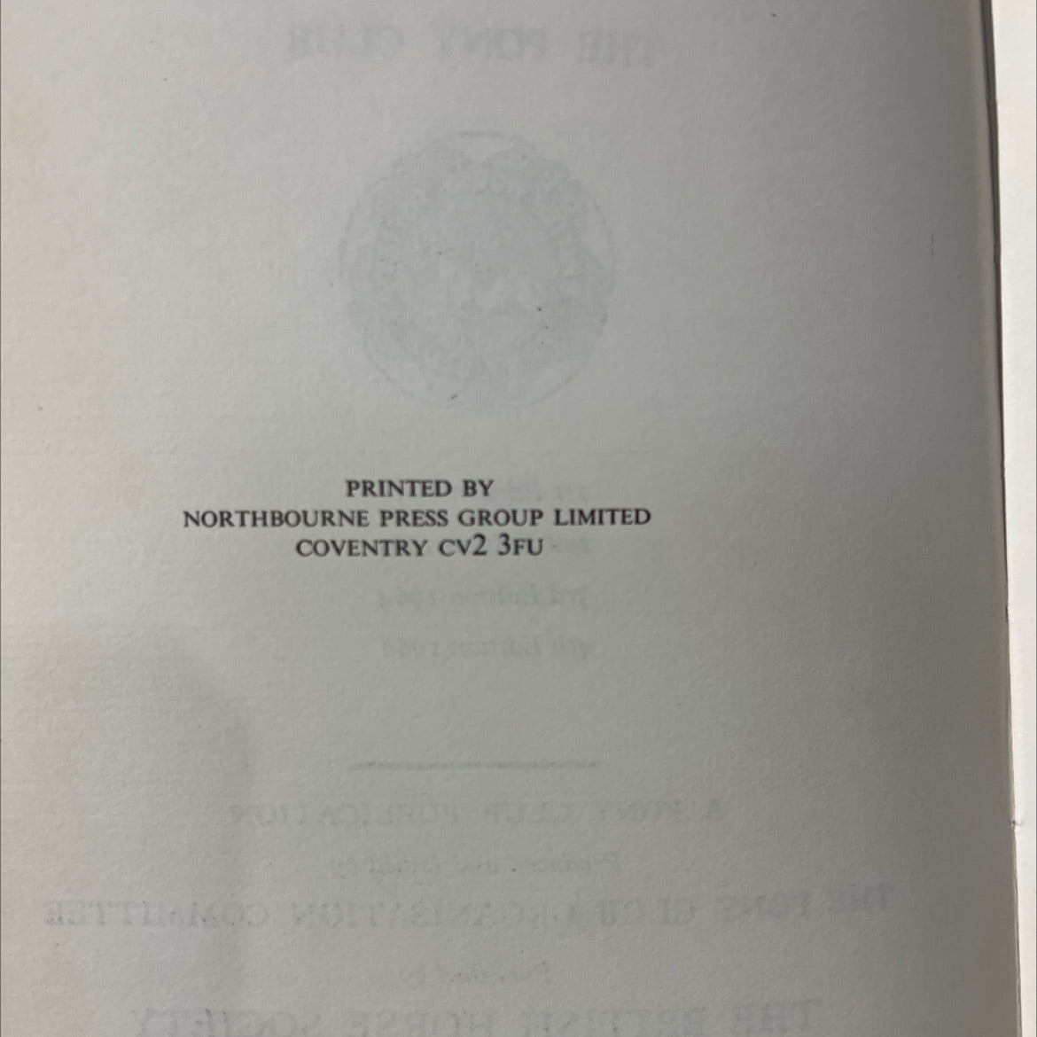 the instructors' handbook of the british horse society and the pony club horse book, by unknown, 1968 Hardcover image 3