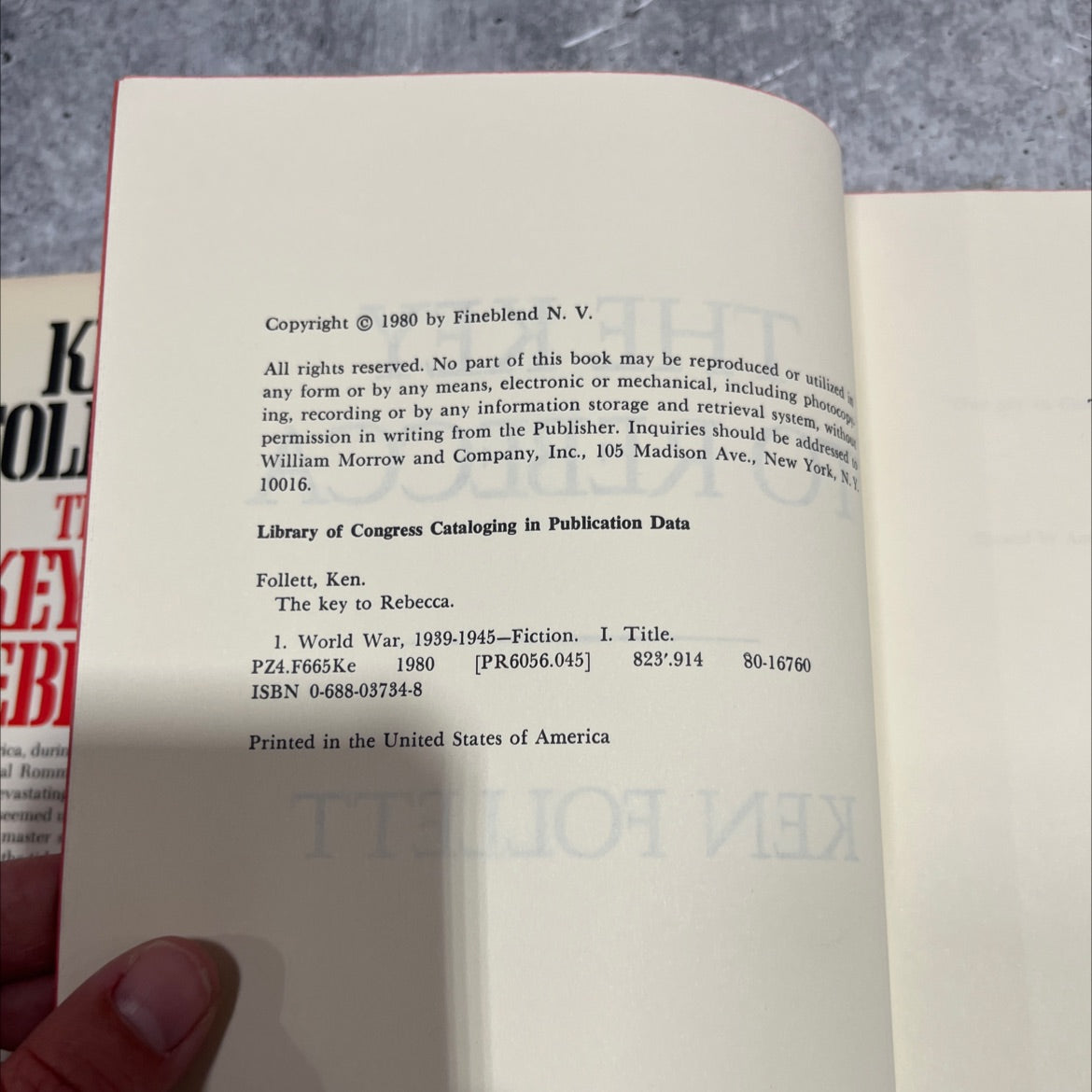 the key to rebecca book, by ken follett, 1980 Hardcover image 3