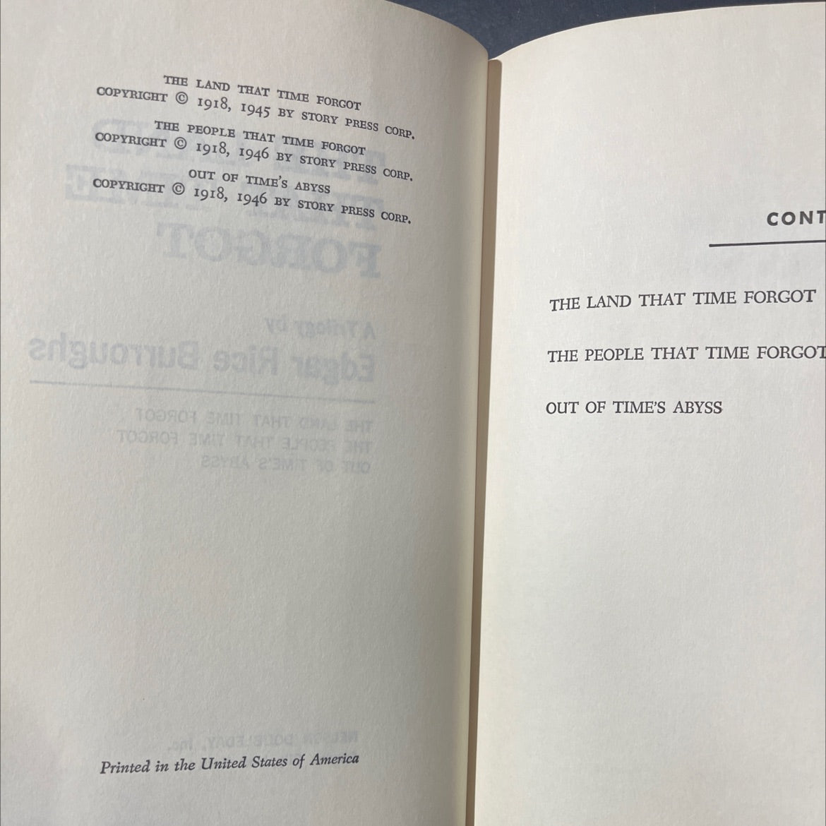 the land that time forgot a trilogy book, by edgar rice burroughs, 1946 Hardcover image 3