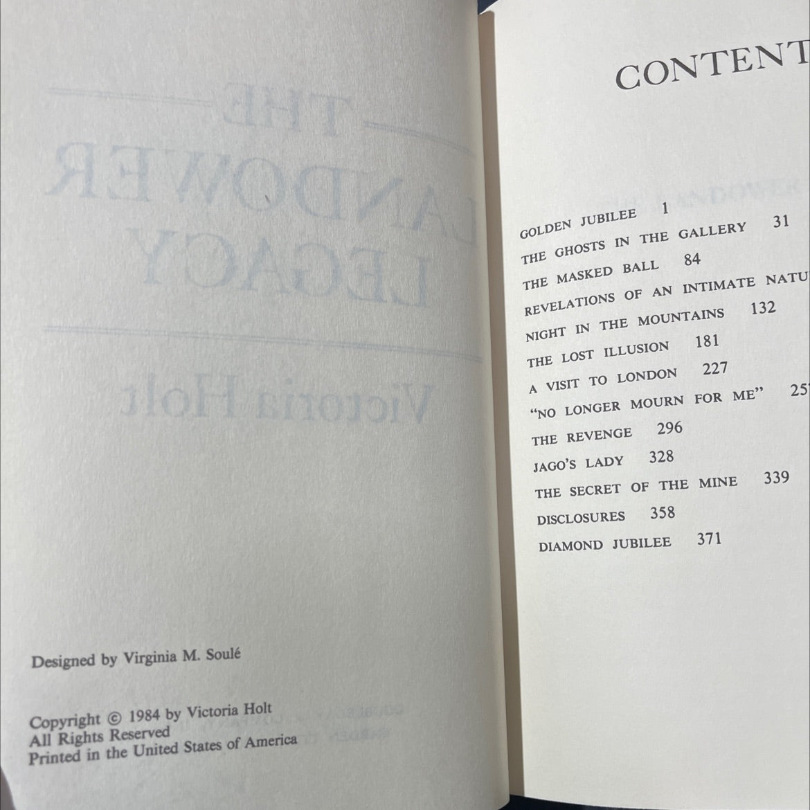 the landower legacy book, by Victoria Holt, 1984 Hardcover image 3