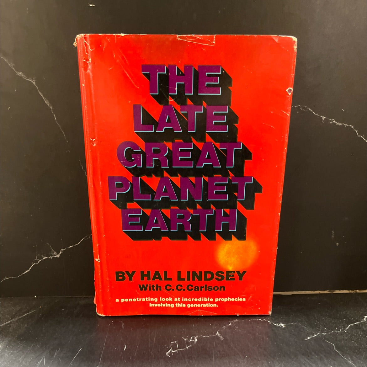 the late great planet earth book, by hal lindsey with c. c. carlson, 1970 Hardcover image 1