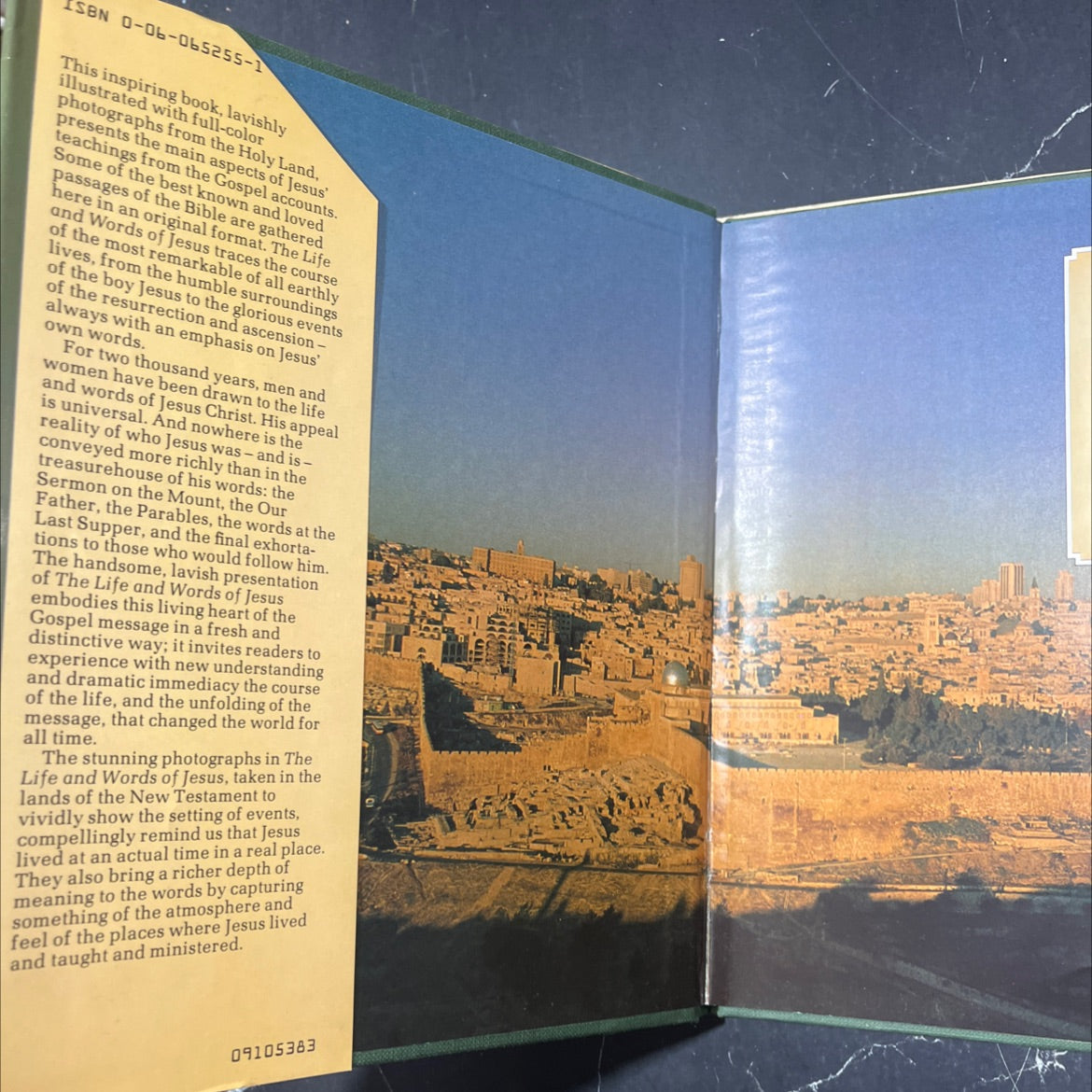 the life and words of jesus book, by Pat Alexander, 1983 Hardcover image 4