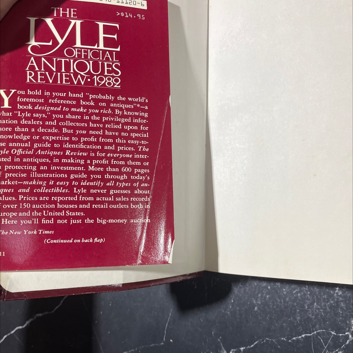the lyle official antiques review book, by margot rutherford, 1982 Leather image 4