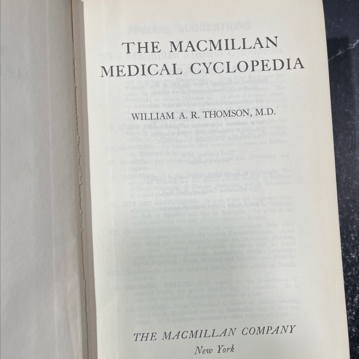 the macmillan medical cyclopedia book, by william a. r. thomson, m.d., 1958 Hardcover image 2