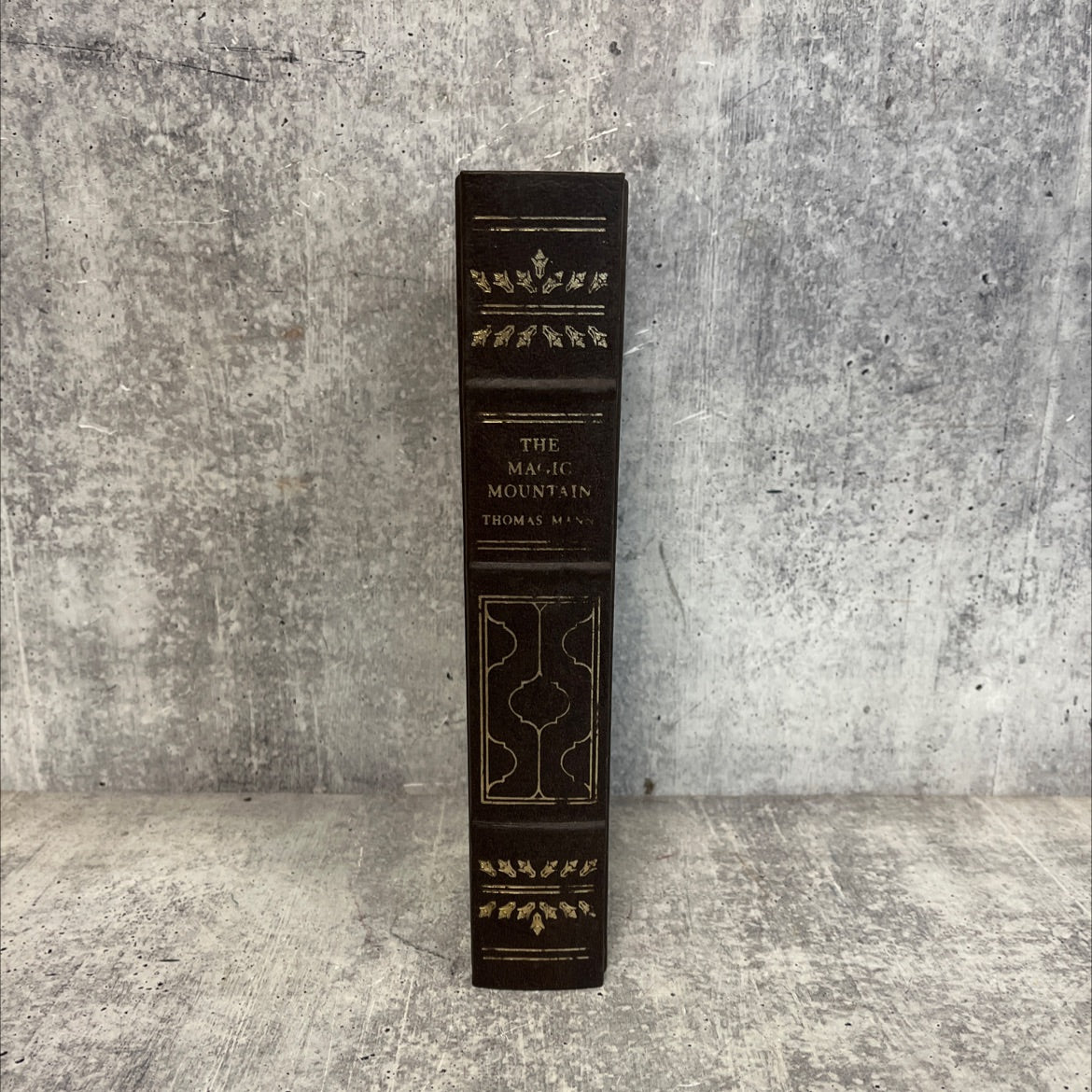 the magic mountain book, by thomas mann, 1955 Leather image 4