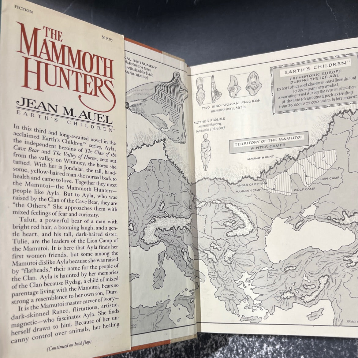the mammoth hunters book, by jean m. auel, 1985 Hardcover image 4