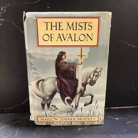 the mists of avalon book, by Marion Zimmer Bradley, 1982 Hardcover image 1