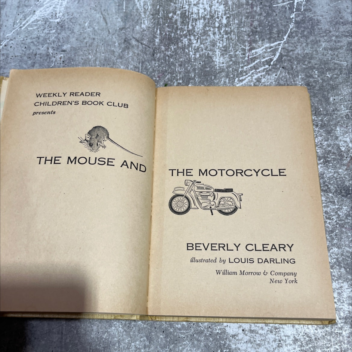 the mouse and the motorcycle book, by beverly cleary, 1965 Hardcover image 2