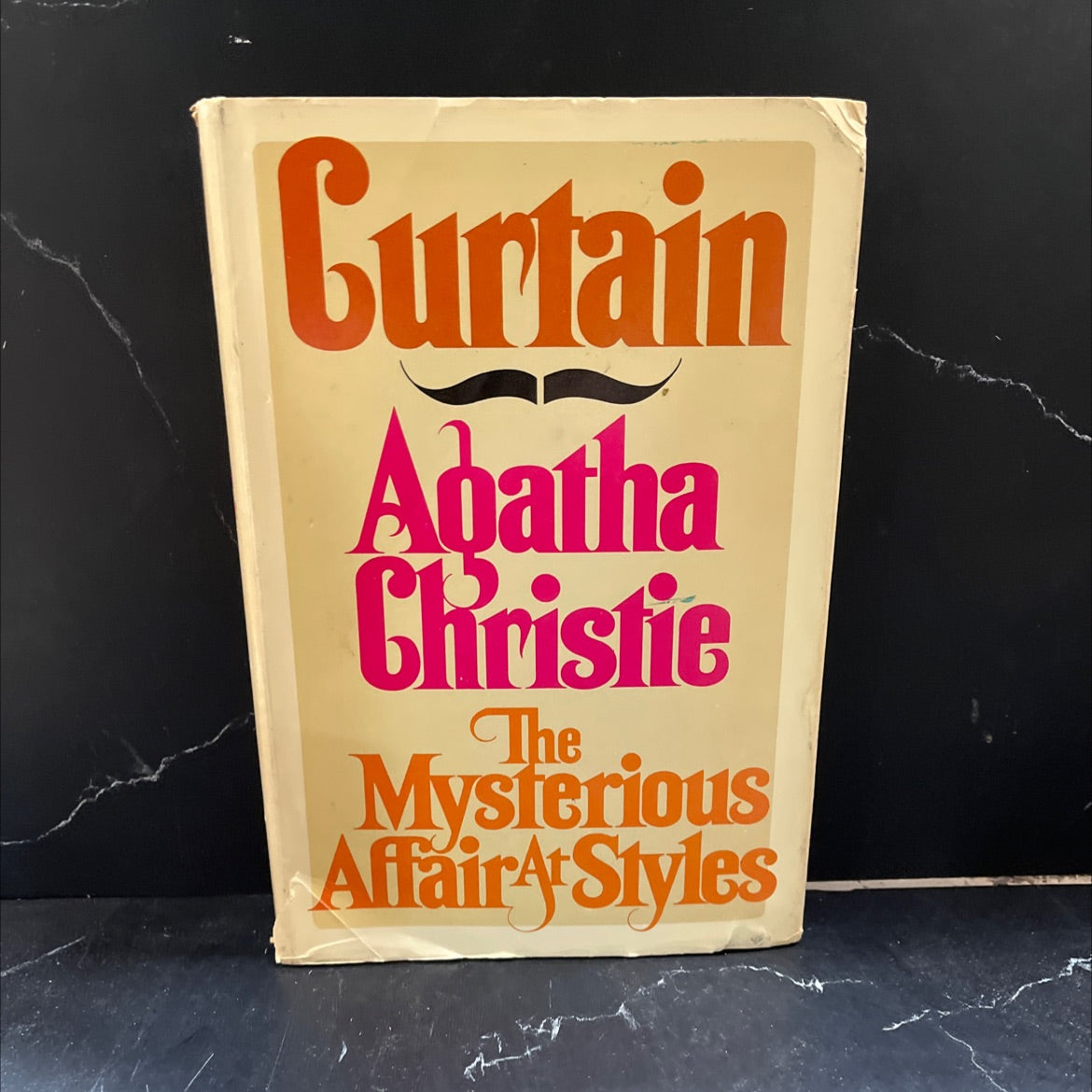 the mysterious affair at styles book, by agatha christie, 1975 Hardcover image 1