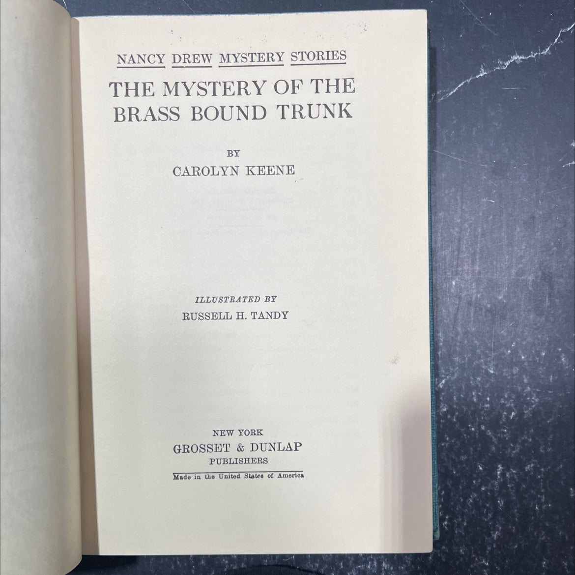 the mystery of the brass bound trunk book, by carolyn keene, 1940 Hardcover image 2