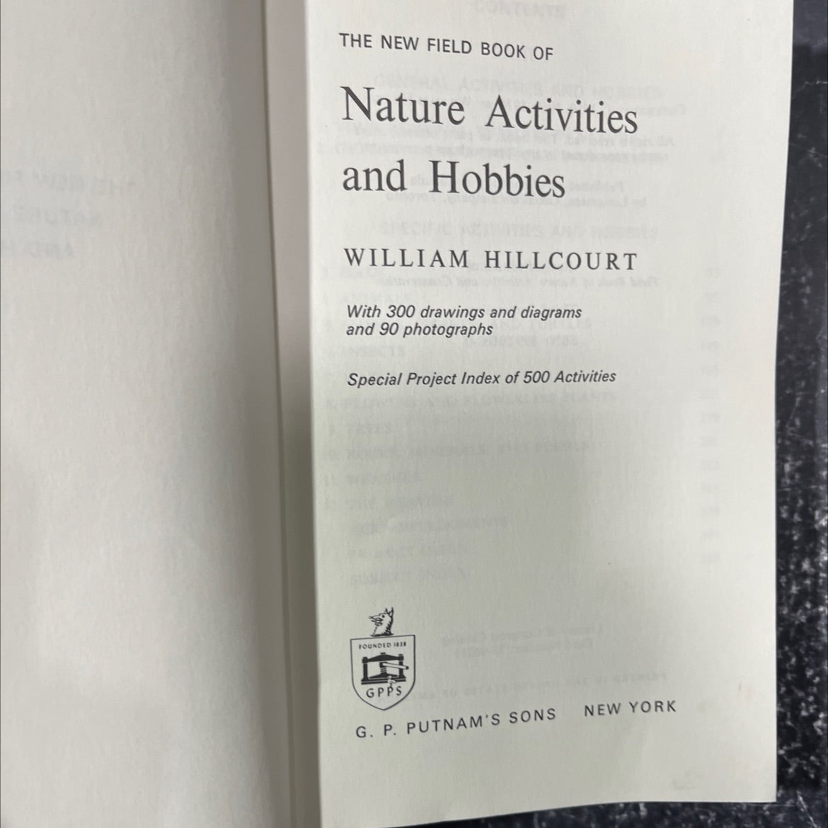 the new field book of nature activities and hobbies book, by william hillcourt, 1970 Hardcover image 2