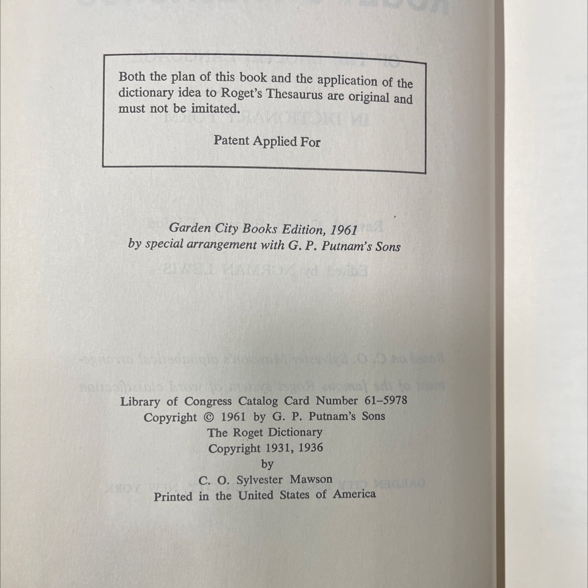 the new roget's thesaurus of the english language in dictionary form book, by norman lewis, 1961 Hardcover image 3