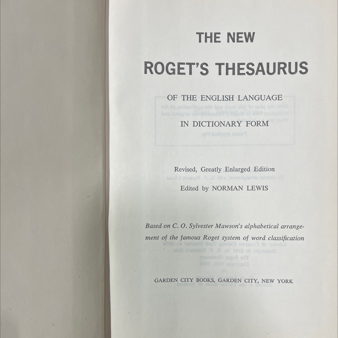 the new roget's thesaurus of the english language in dictionary form book, by norman lewis, 1961 Hardcover image 2