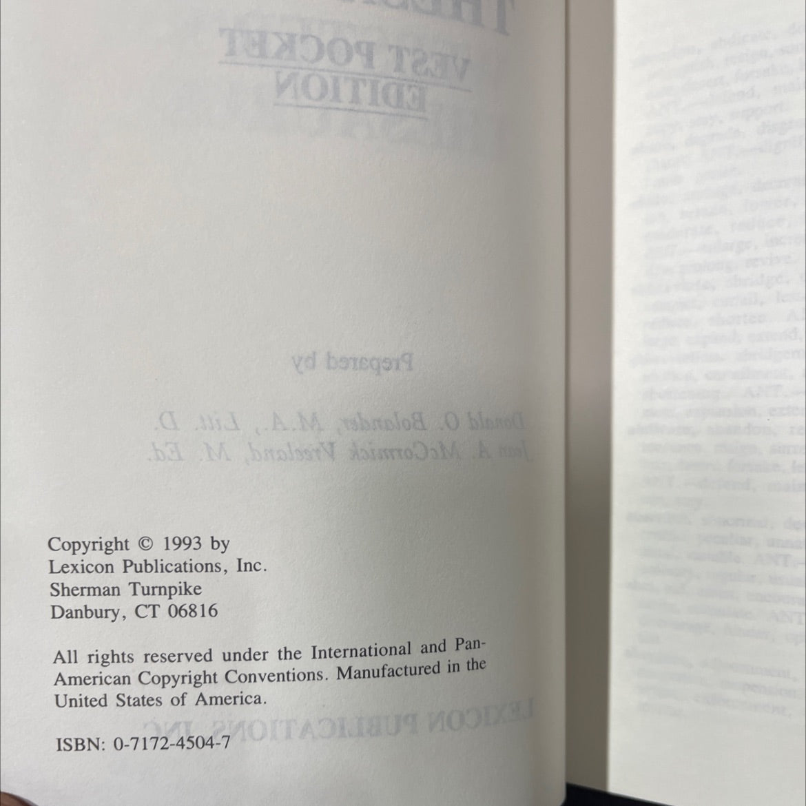 the new webster's thesaurus vest pocket edition book, by Donald O. Bolander, M.A., Litt. D. Jean A. McCormick Vreeland, image 3