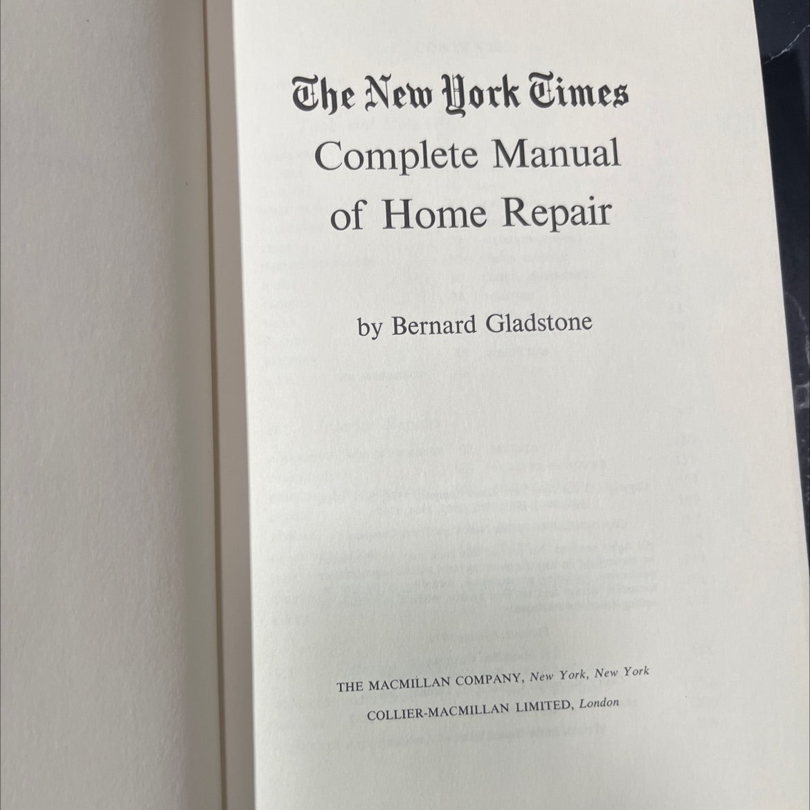 the new york times complete manual of home repair book, by bernard gladstone, 1970 Hardcover image 2