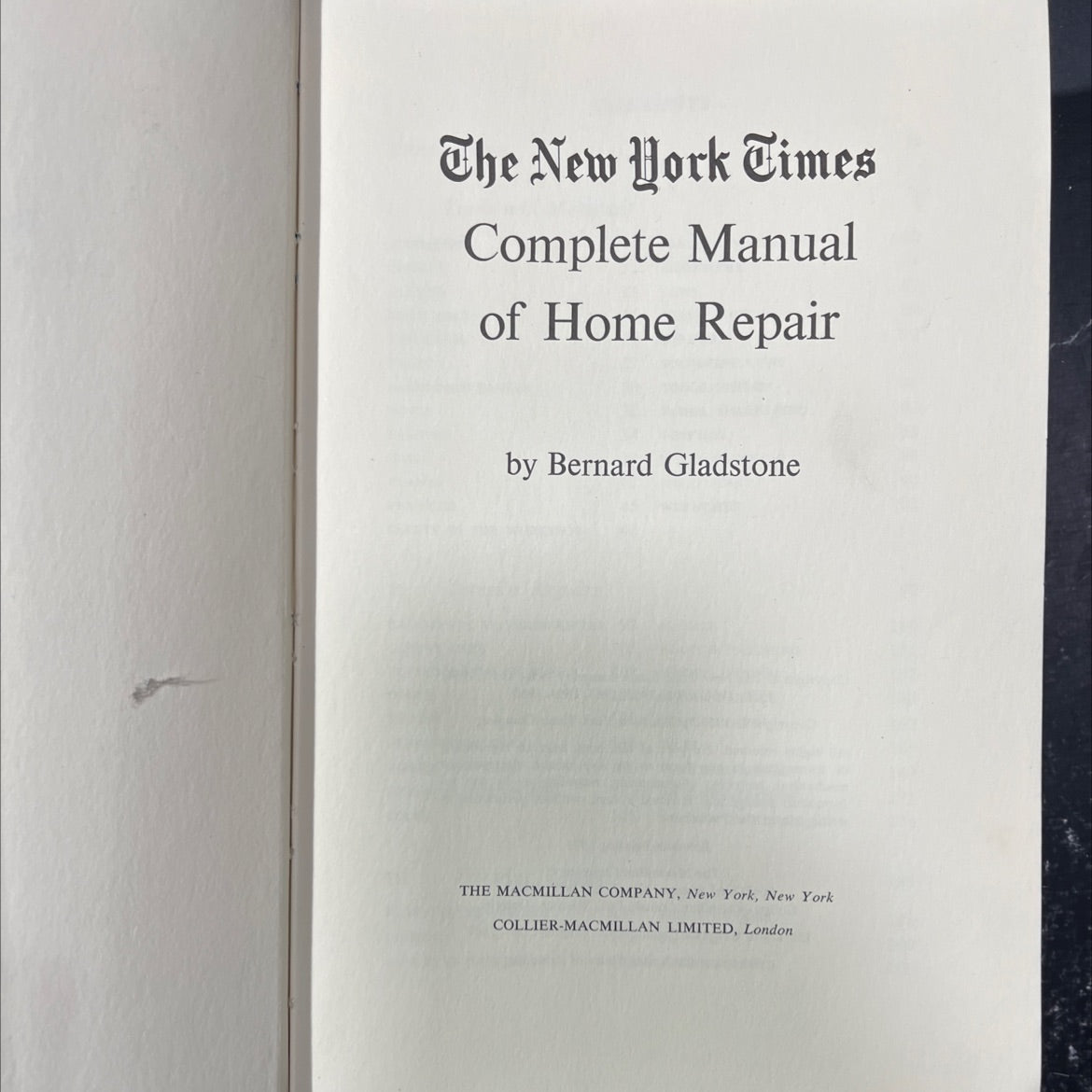 the new york times complete manual of home repair book, by bernard gladstone, 1971 Hardcover image 2