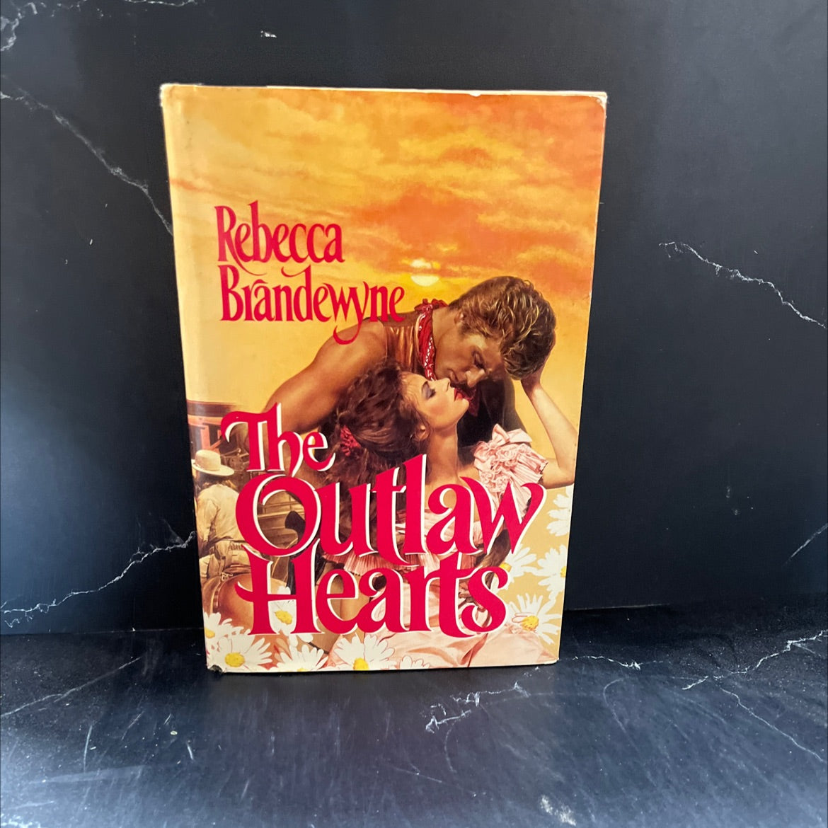 the outlaw hearts book, by Rebecca Brandewyne, 1986 Hardcover image 1