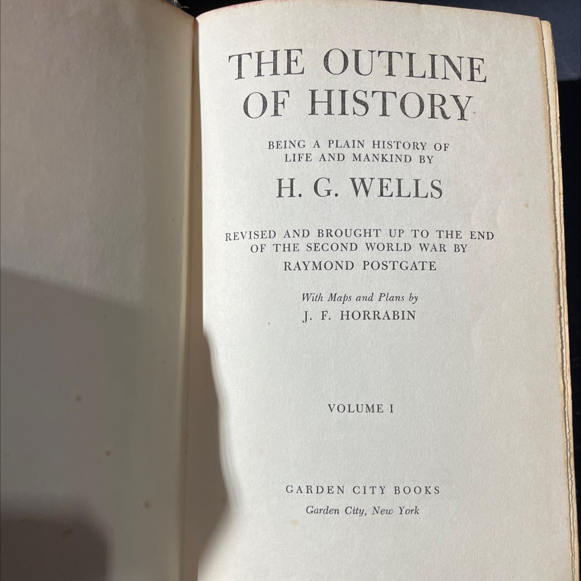 the outline of history being a plain history of life and mankind book, by h. g. wells, 1949 Hardcover image 2