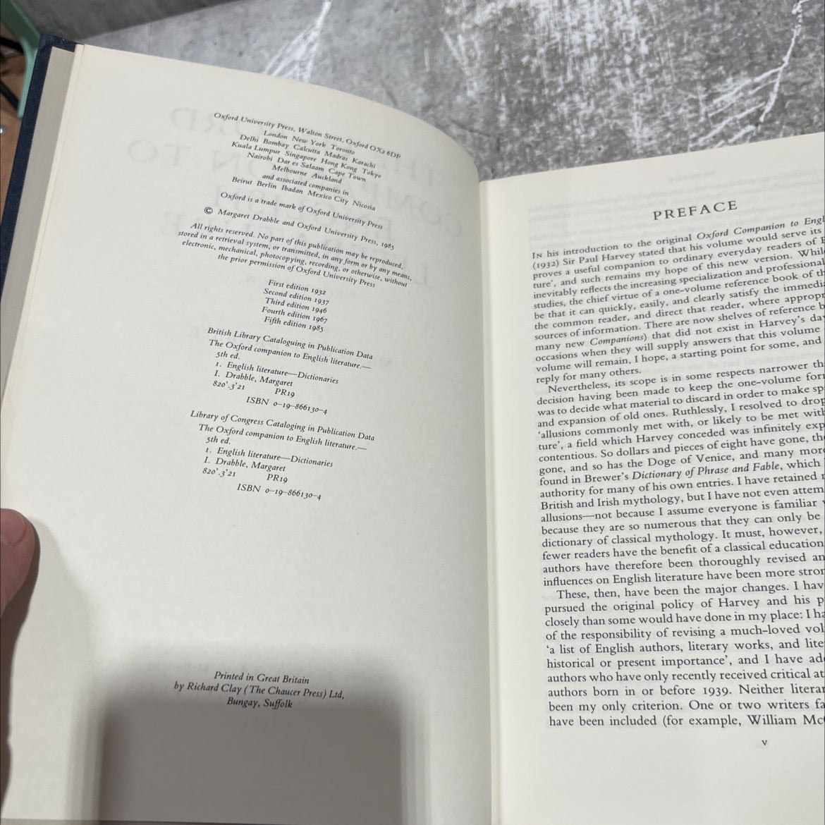 the oxford companion to english literature book, by margaret drabble, 1985 Hardcover image 3