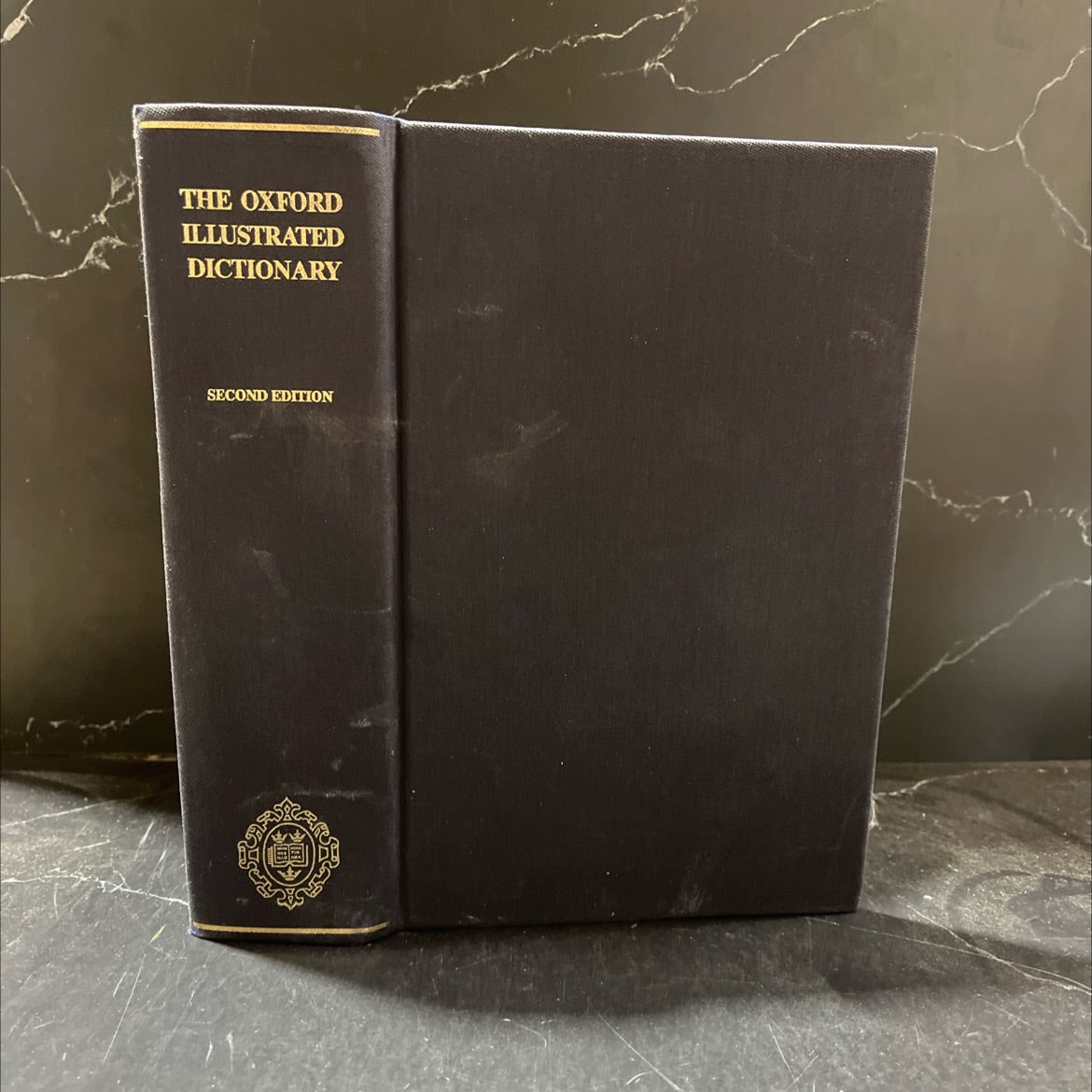 the oxford illustrated dictionary book, by j. coulson, lucy hutchinson, c. t. carr, dorothy eagle, 1975 Hardcover image 1
