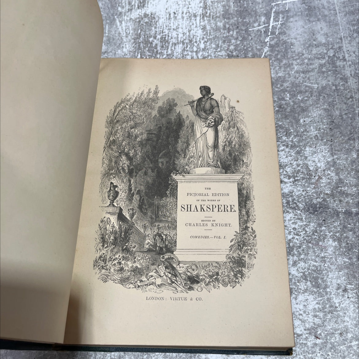 the pictorial edition of the works of shakspere comedies vol. 1 book, by charles knight, unknown Leather image 2