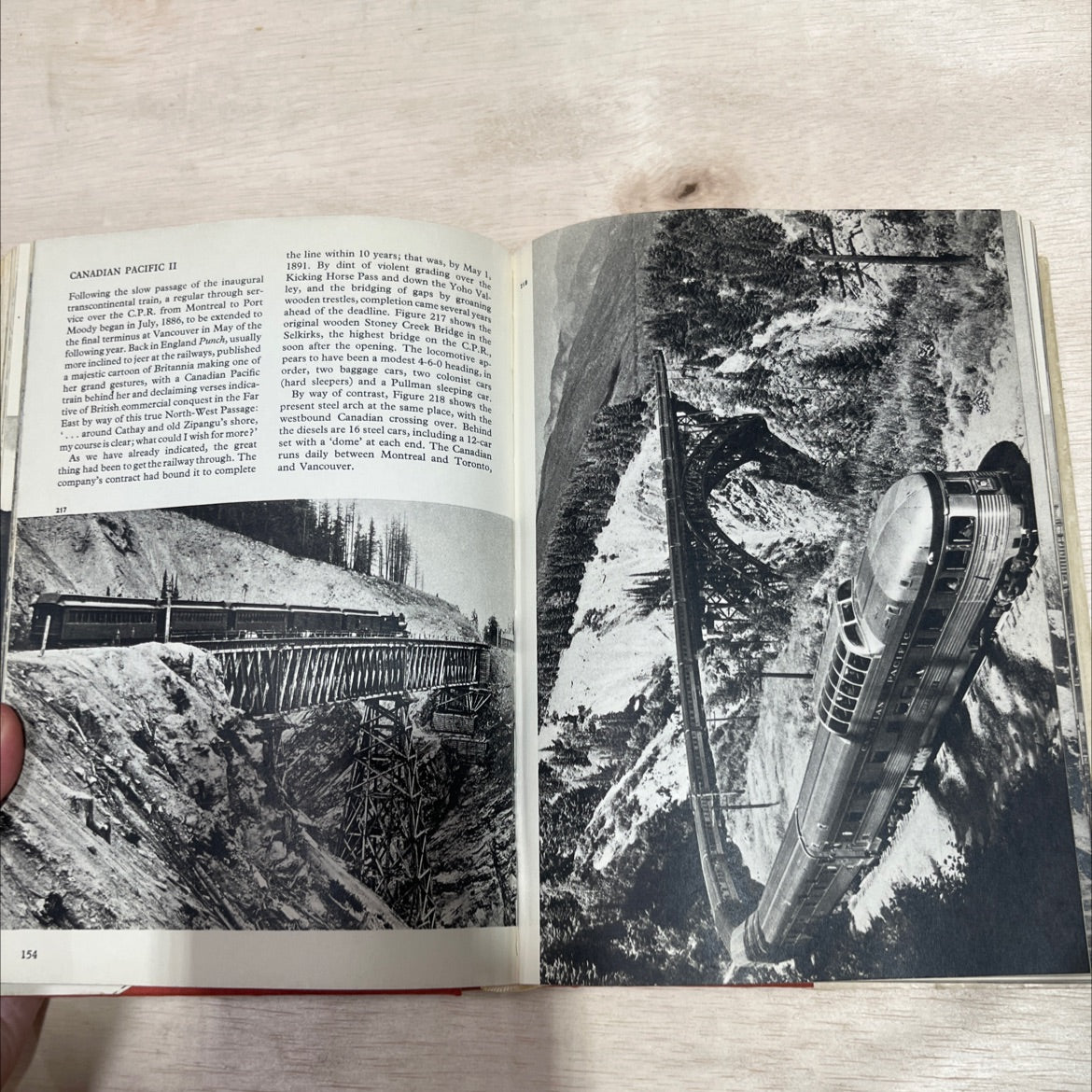 the pictorial encyclopedia of railways book, by hamilton ellis, 1969 Hardcover image 4