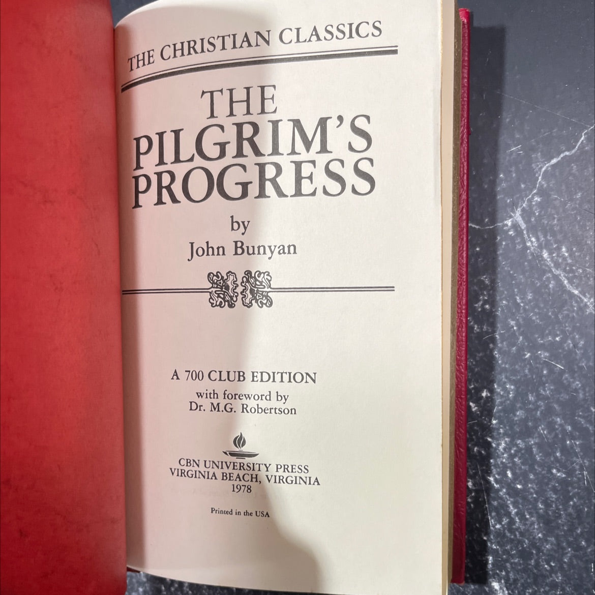 the pilgrim's progress book, by john bunyan, 1978 Leather image 2