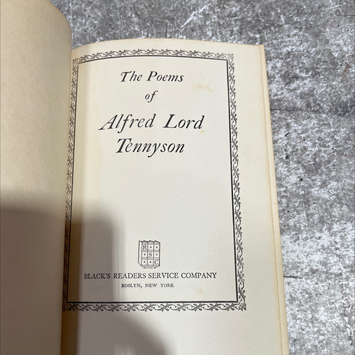 the poems of alfred lord tennyson book, by alfred lord tennyson, 1932 Hardcover image 2
