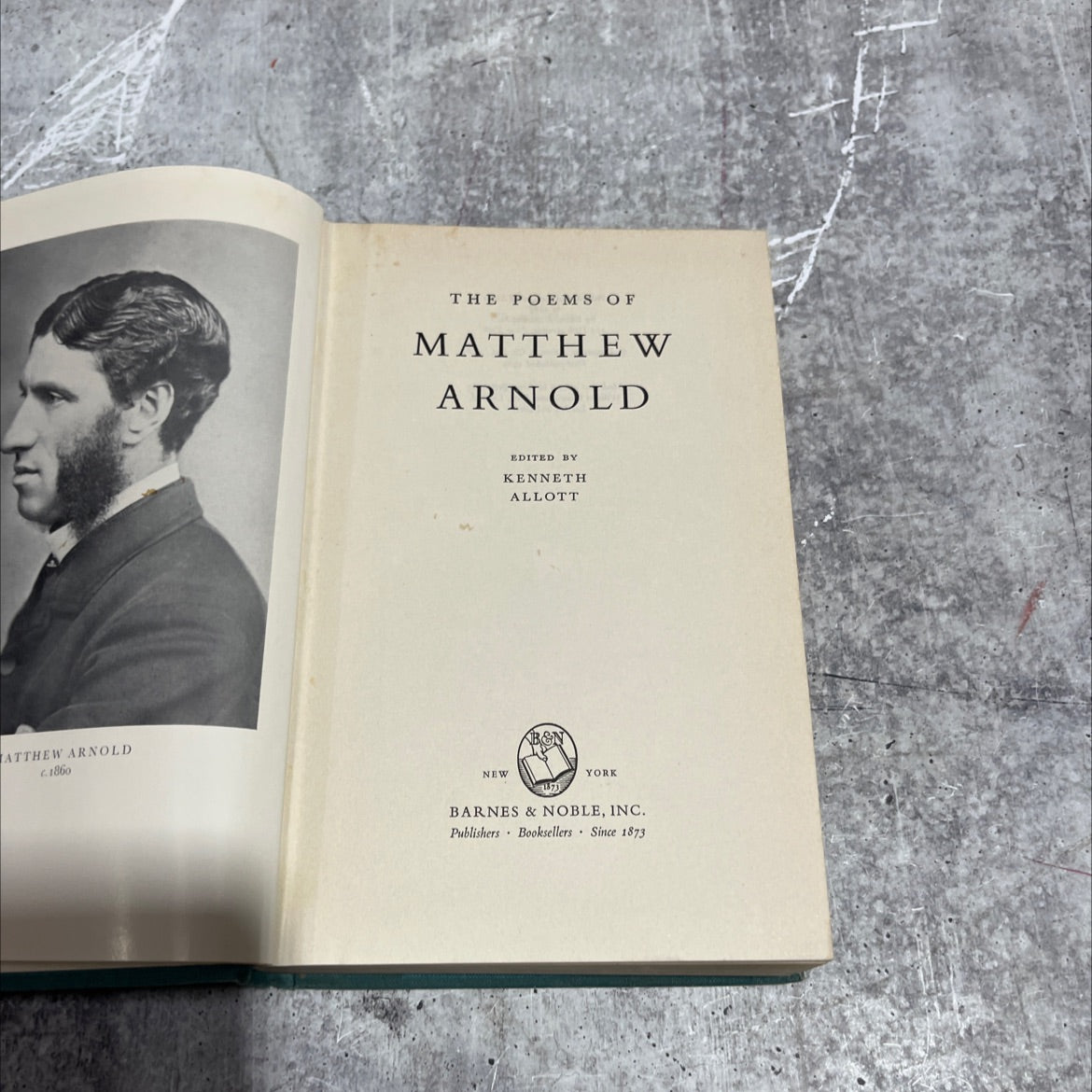 the poems of matthew arnold book, by matthew arnold, 1965 Hardcover image 2