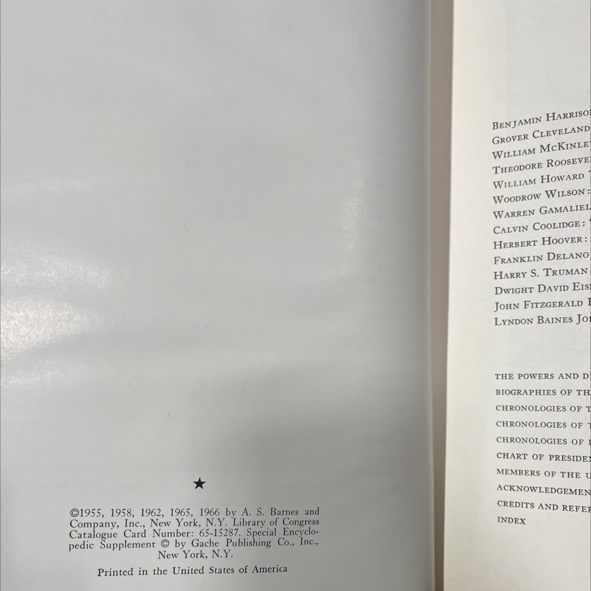 the presidents of the united states resident of the al of the book, by John and Alice Durant, 1966 Leather image 3
