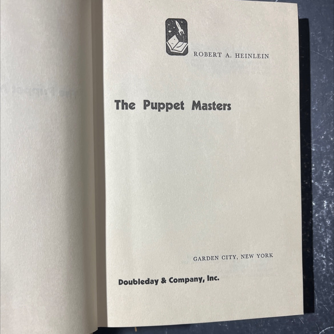 the puppet masters book, by robert a. heinlein, 1951 Hardcover image 2